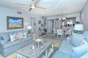 Runaway Bay Unit 273- Anna Maria Vacations