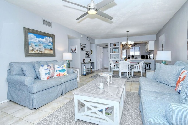 Runaway Bay Unit 273- Anna Maria Vacations