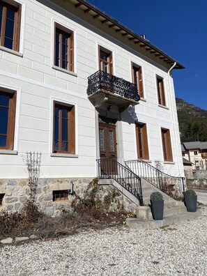 Exterior detail