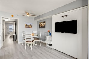 Indoors, Screen, TV, Appliance, Ceiling Fan