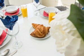 Breakfast meal