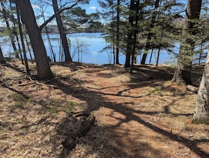 Walking access to Lower Kaubashine Lake, great for canoe or kayak launch