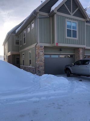 Front of house during the winter
