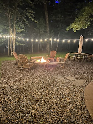 FIRE PIT