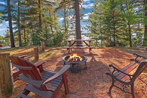 Cabin 5 Firepit View