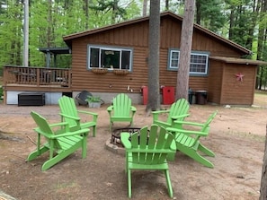 Firepit Cabin 18