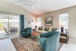 Living Room | Free WiFi | Central A/C & Heat