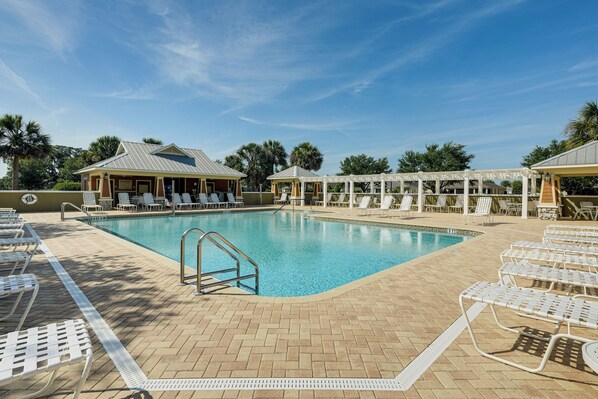 The Villages Vacation Rental | 3BR | 2BA | Step-Free Entry | 1,387 Sq Ft