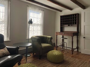 Seating and desk in the bedroom
