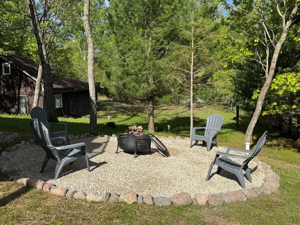 As the sun sets and the sky turns to stars, gather around the fire pit and let the day slow down.