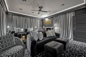 A home theater room for ultimate movie nights