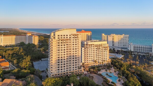 Breathtaking views, unforgettable memories.