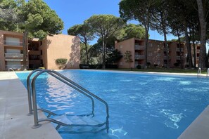Holiday Home Swimming Pool