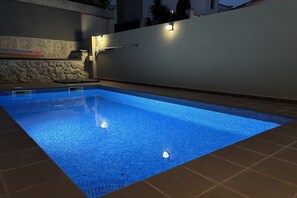 Holiday Home Swimming Pool