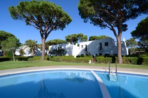 Piscine maison de vacances