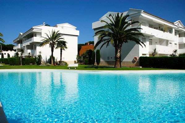 Piscine maison de vacances