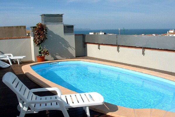 Piscine maison de vacances
