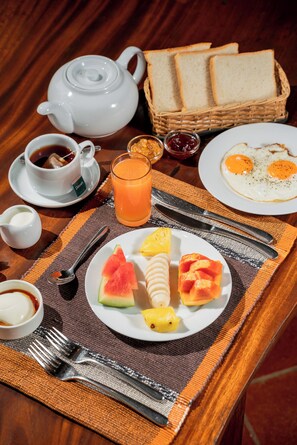 Breakfast meal