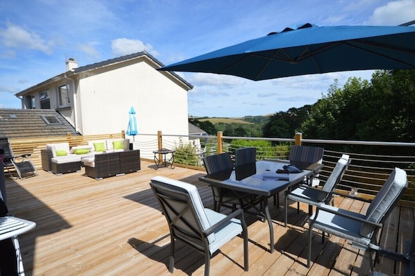 Sunny Deck with views down to the river & across to Polruan countryside