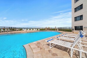 Heated pool