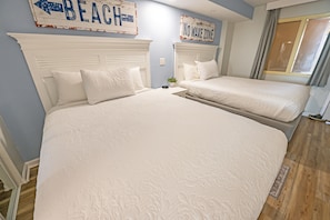 Amazing Bedroom, Beautifully Decorated