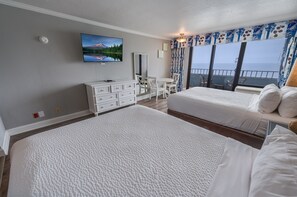 Bedroom with View of Ocean🌊☀️