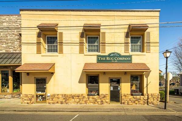Penthouse 999 is above the Rug Company on Main Street