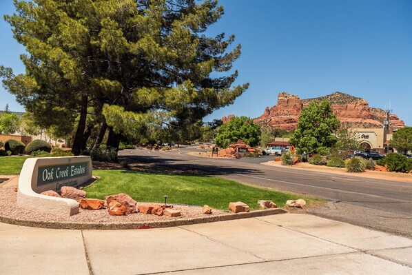 65 Verde Valley School Rd - C13-1002