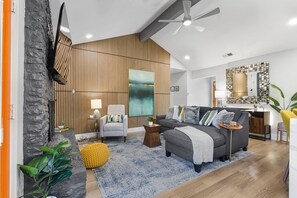 Modern and cozy living room