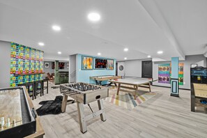 Spielezimmer