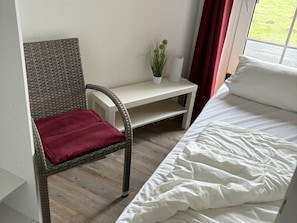 Schlafzimmer mit Einzelbett