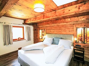 Interior Design, Wood, Ceiling, Furniture, Flooring, Floor, Bedroom, Lighting, Bed, Home