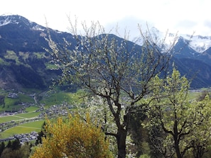 Mountainous Landforms, Mountain, Nature, Hill, Vegetation, Mountain Range, Highland, Landscape, Hill Station, Valley
