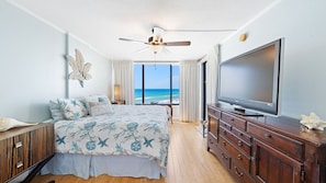 Main bedroom with king size bed.