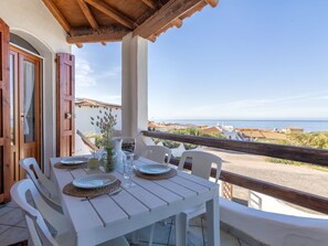 Outdoor Furniture, Garden, Outdoor Table, Chair, Shade, Landscaping, Backyard, Yard, Eco Hotel, Kitchen & Dining Room Table