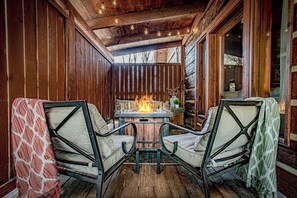 Gather around the fire pit for smores, stories, and unforgettable nights