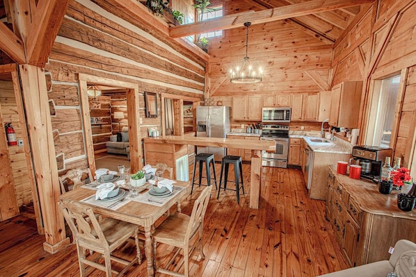Fully updated kitchen with all of the essentials - plus a dedicated coffee bar