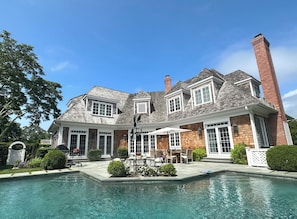 Rear w/ pool