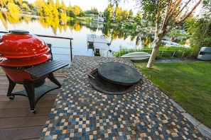 Lake Waterfront BBQ and Seating Area