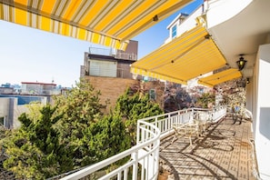 2F_Terrace