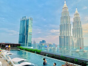 Rooftop pool