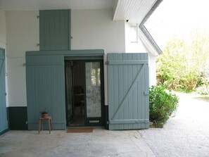 Exterior detail
