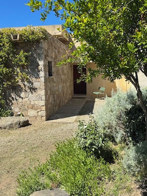 VILLA 1 - ENTRÉE