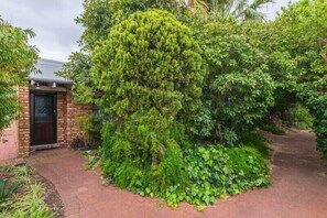 Private Entrance, villa set amongst the trees