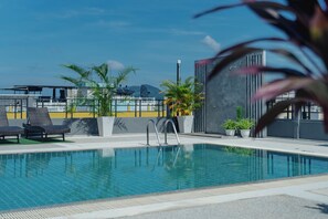 Utomhuspool