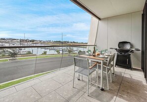 Dining Balcony, BBQ, Views, Wi-Fi