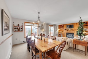 Dining Room, Dining Table, Furniture, Indoors, Table