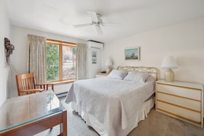 Indoors, Bed, Furniture, Home Decor, Appliance