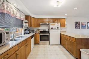 Indoors, Kitchen, Appliance, Refrigerator, Microwave