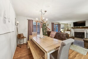 Furniture, Table, Indoors, Living Room, Hardwood